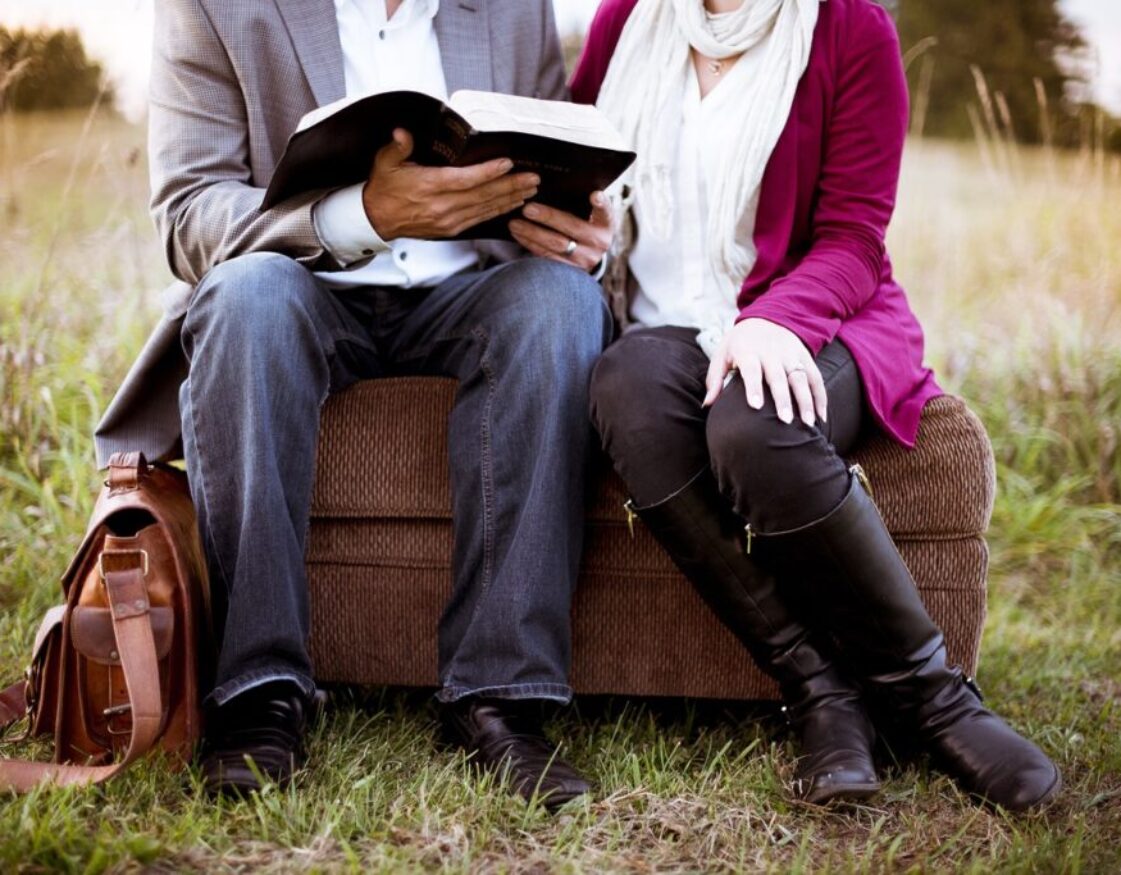 couch couple girl grass man 1868755 couch couple girl grass man 1868755