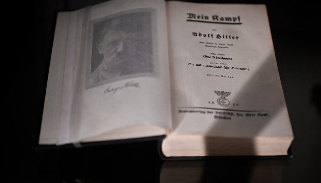 Porównanie literatury polskiej i światowej - co nas łączy, a co dzieli